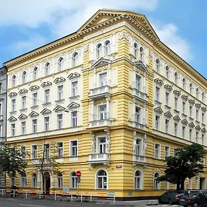 Assenzio 4* Прага