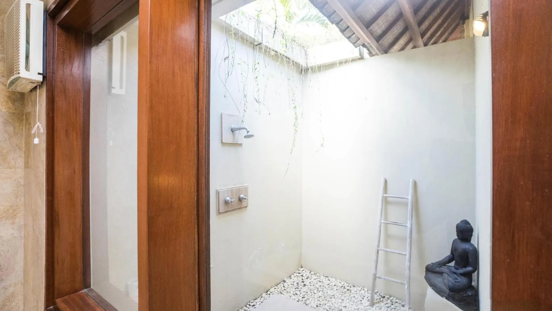 Villa Diana Bali Legian  Legian (Bali)